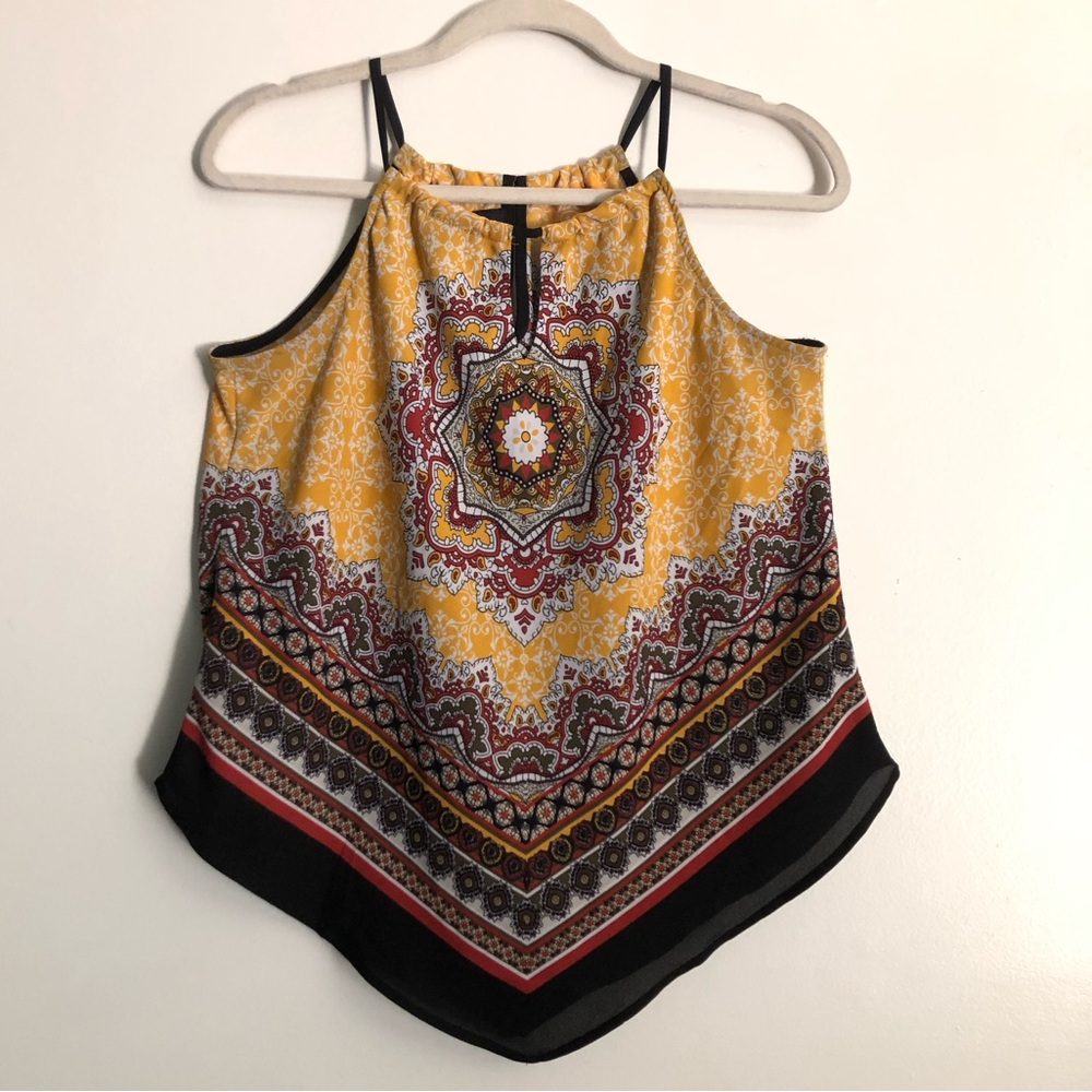 By & By Women’s Yellow Boho Medallion Printed V-Hem Halter Top Size Medium